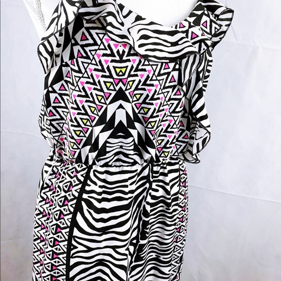 ASOS Influence Black Zebra Long Maxi Dress - Picture 7 of 8